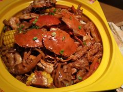 -多嘴超级肉蟹煲(杉杉国潮主题店)