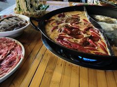 -扎起市井老火锅(乐山总店)