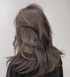 -摩登时代美发沙龙