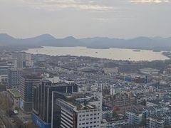 -Hi City·城市之巅