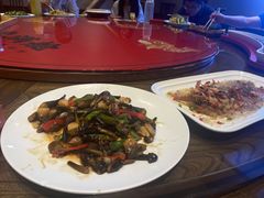 -鱼满舱·鲜活海鲜·正宗鲁菜