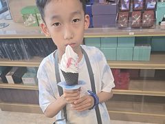 -抱抱地球咖啡馆(国家海洋博物馆店)