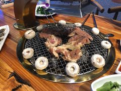-万兴佳烤肉·长白山老味道(宏泰广场店)