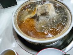-烧哥美蛙肥肠鱼火锅·十五年社区店