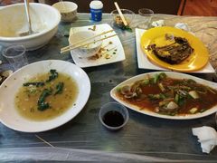 -覃记海鲜美食餐厅