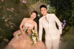 -雪中彩影婚纱摄影·微光艺术中心