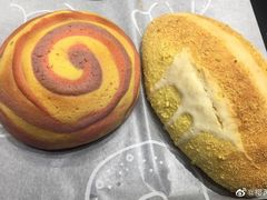 咸蛋厚芋泥软软包-LELECHA乐乐茶(新街口大洋店)