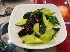 炝拌黄瓜-三顾园(锦里店)