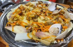 Signature Yangshan Crispy Steam Chicken