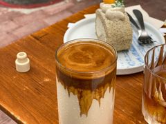 -Line 咖啡(石厦花园店)