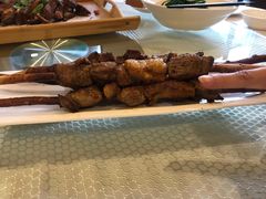 戈壁滩红柳烤肉-巴扎美食·新疆菜·西域歌舞表演餐厅(新疆大厦店)