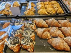 -OUR Bakery(中海环宇荟店)