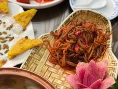 -吉祥圣雪藏餐