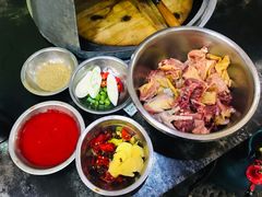 招牌菜柴火鸡-潭州老友灶台鸡·竹屋老灶(光明E城店)