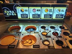 -牛YO寿喜烧·铁板烧和牛火锅自助(市府恒隆店)