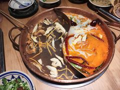 -洱火云南酸菜牛肉火锅(石景山当代商城店)