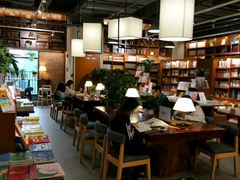 -博览书店(越秀悦汇天地店)