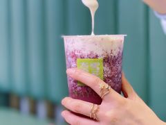 -奈雪的茶(亨特国际广场店)