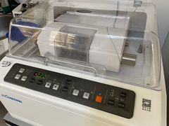 -优医视平价眼镜蔡司依视路折扣工厂店(十里堡店)