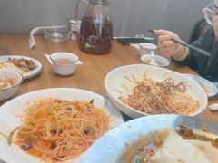 -俭寨大盘鸡·手抓肉·烧烤新疆菜(乌苏路店)