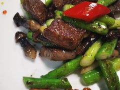 黑椒芦笋牛肉粒-北京厨房(SKP店)