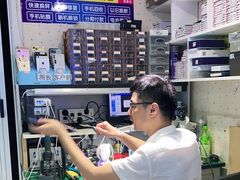 -百机汇精品二手手机维修(七宝店)
