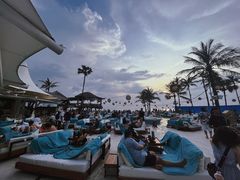 -FINNS Beach Club