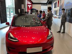 -TESLA 特斯拉(北京颐堤港体验店)