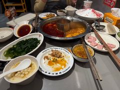 -喇喇排骨火锅·传统韩式脊骨汤(望京西园总店)