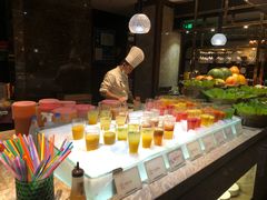 -半岛翡丽海鲜自助餐厅(观风亭店)