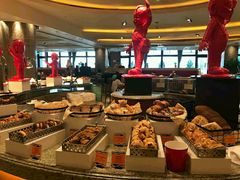 -咖啡苑自助餐厅·中国大饭店