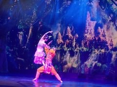 -勐巴拉娜西大剧院