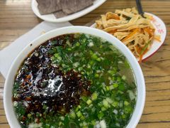 -陇上全荟兰州传统牛肉面(延吉路店)