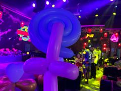 -喜鹊音乐酒馆(西街店)