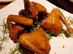 海盐焗乳鸽-小炳胜(卓悦中心店)