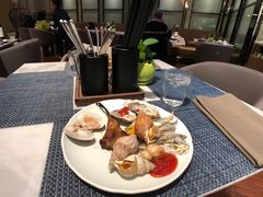 -顺德联塑万怡酒店·万荟轩自助餐厅