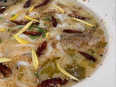 -渔语鱼新川菜Bistro(万象天地店)