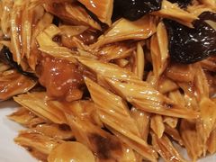 肉片炒腐竹-聚友朋褡裢火烧(天北路店)