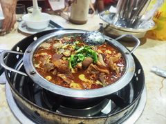 -欢乐牛香(东海二路店)