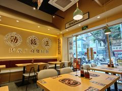 -华记煲仔华·煲仔饭(市桥易发店)