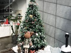 -UNI UNI(环亚凯瑟琳店)