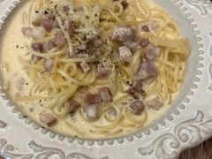 -玛格萝妮比萨屋(四平店)