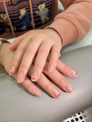 -雅洁美甲美睫