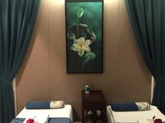 -新盈光·云会所(百丈东路店)