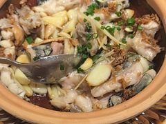 -围龙屋客家食府(福田店)