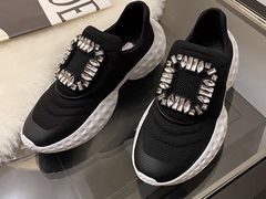 -Roger Vivier(北京SKP店)