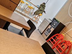 -麦当劳(徐汇漕溪北路百脑汇店)
