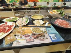 -呷哺呷哺(世贸.工三店)