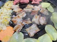 猪五花-海花锅盖烧烤店(怡馨家园店)
