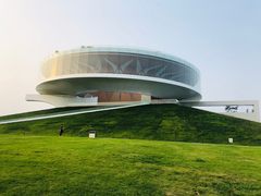 -郑东新区龙湖公共艺术中心